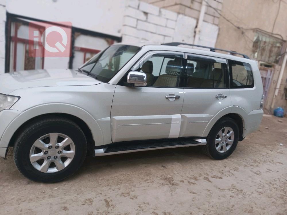 ميتسوبيشي باجيرو